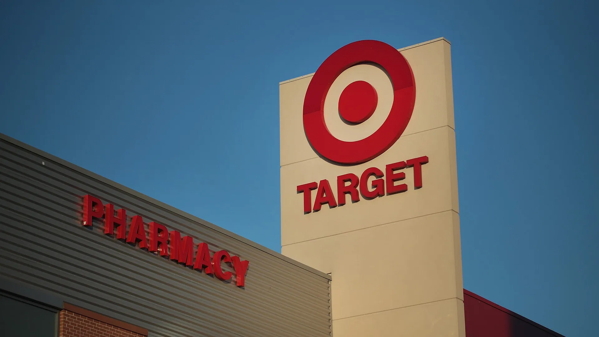Does Target Give Holiday Pay?