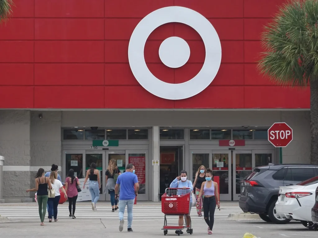 Effects of Target's Decision to Close on Thanksgiving Day