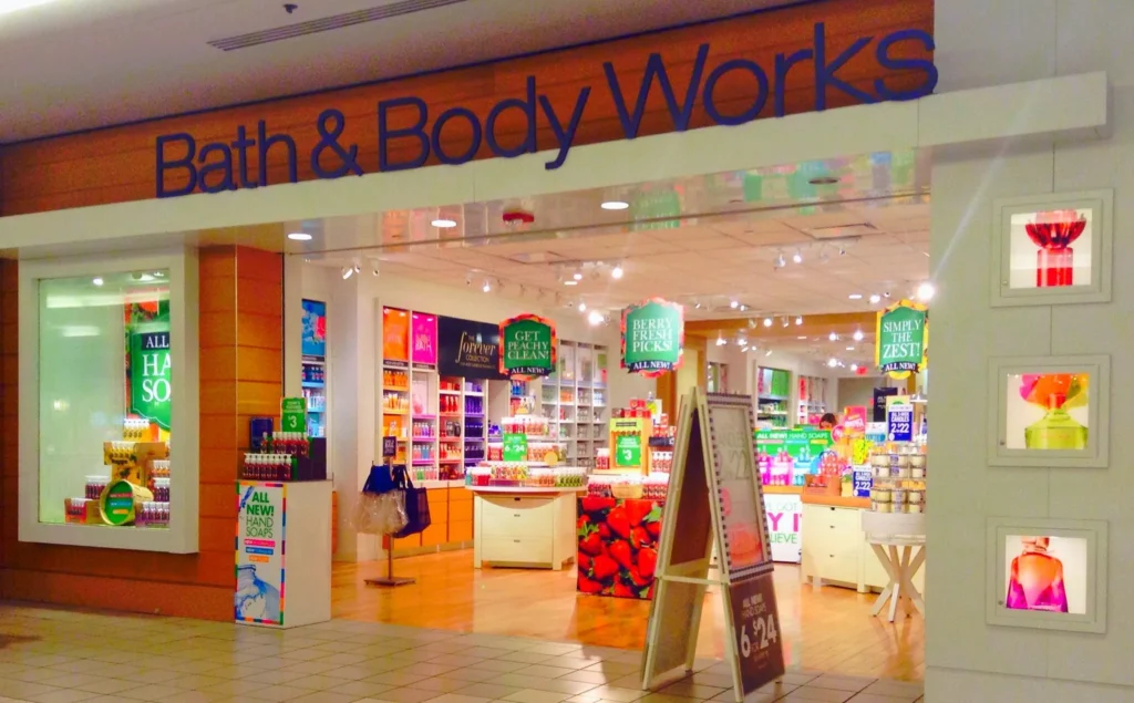 is bath and body works closing